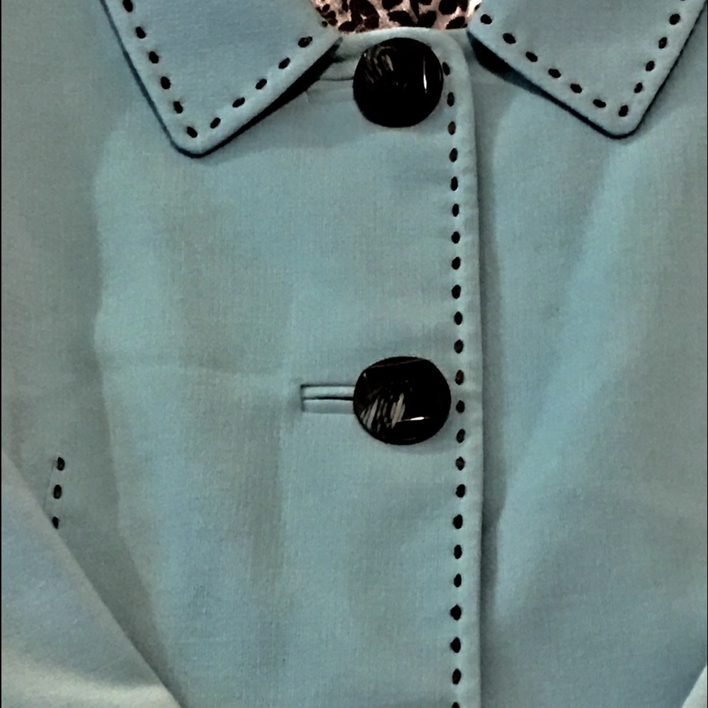 Elie Tahari Tiffany blue blazer with cheetah liner - Picture 5 of 7